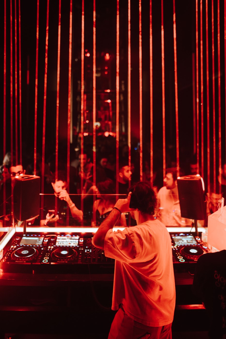 A DEEN at the decks in red light
